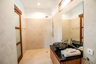 Awesome 2BR Private Pool Villa in Ubud Center Villa in Abiansemal