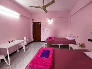 Cozy Coconut Room Love&Light Thonglo Ekamai Apartment in Bangkok
