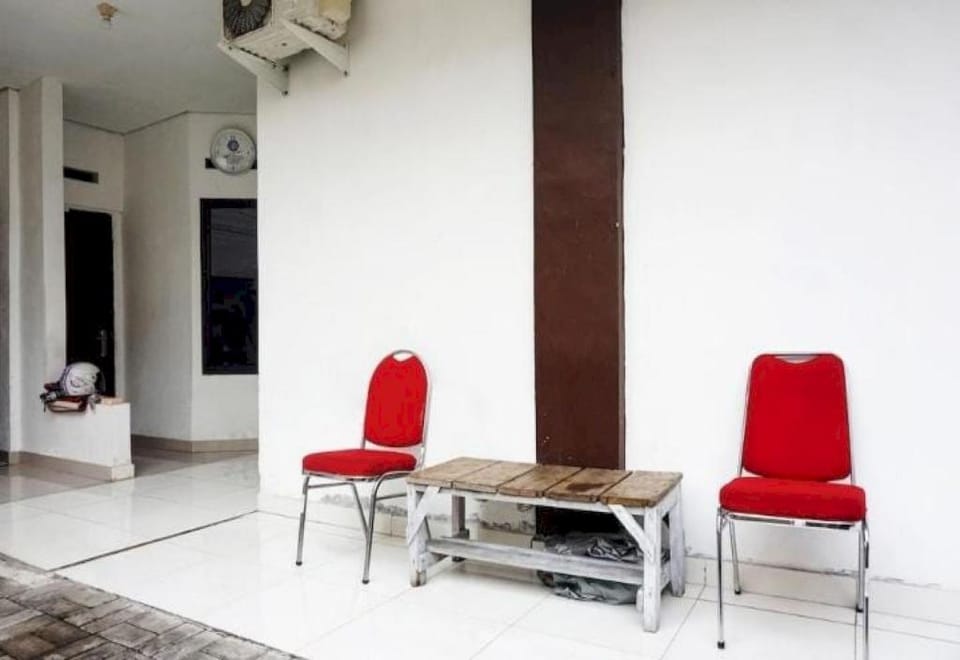 Hotel O Bintang Residence 2 Hotel in South Jakarta City