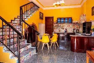 Dinh villa 5b room Vacation rental in Laos