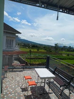 Villa raka Villa in Batu