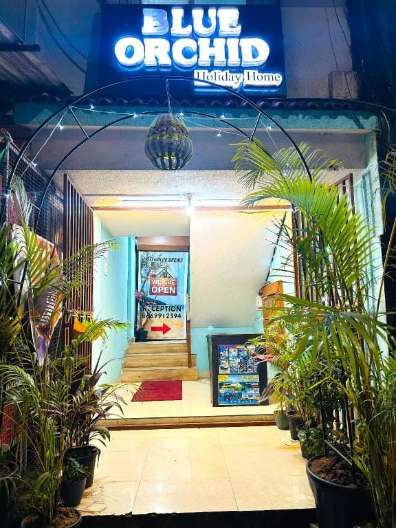 Blue Stay Inn Holiday Home - Near Baga Calangute Beach Hotel in Baga