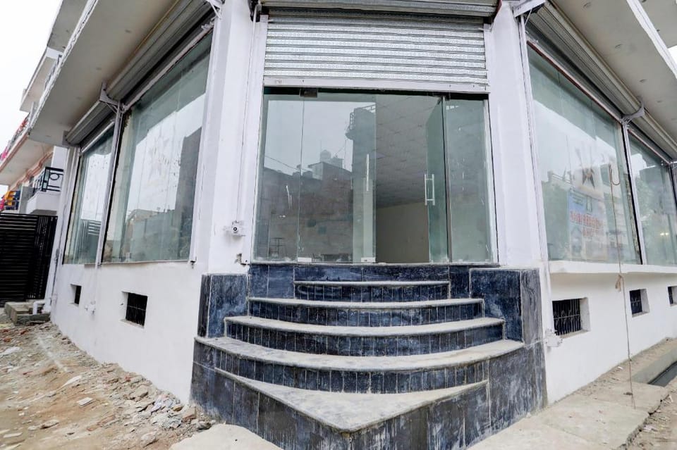 Hotel O Raisi Residency Hotel Hotel in Lucknow