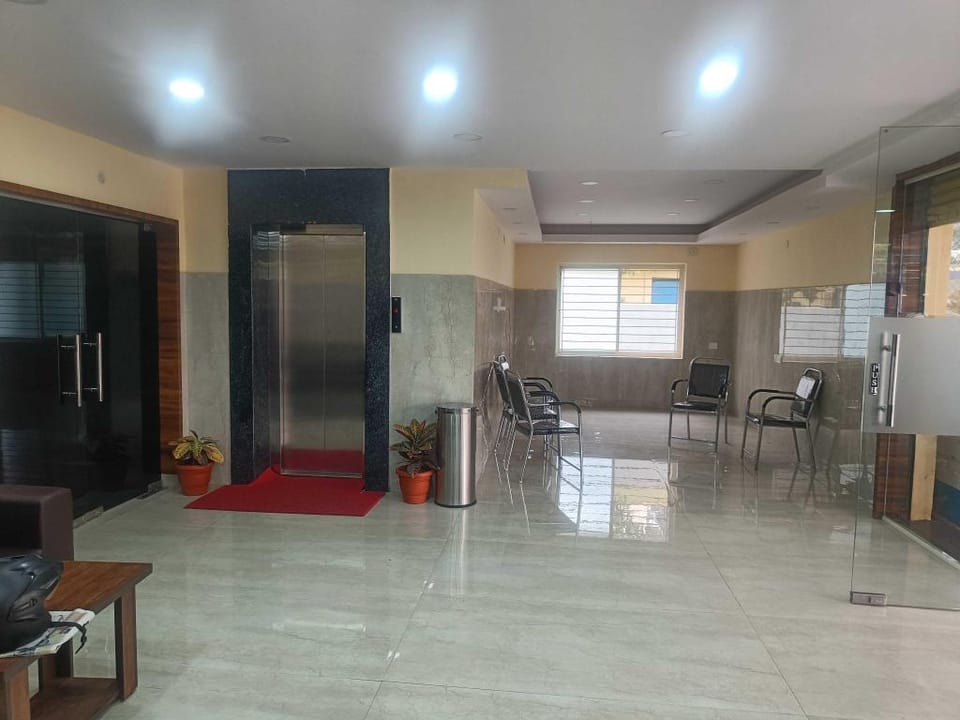 OYO Sri Durga International Hotel in Bengaluru