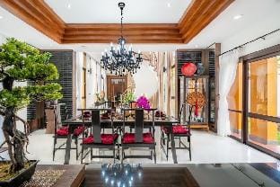 Pattaya 5-Bedroom Tropical Pool Villa Villa in Pattaya City