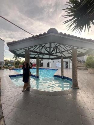 HOMEY  2 Bedrooms  CONDO NEAR  MACTAN AIRPORT Apartment in Lapu-Lapu City