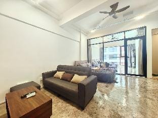 G6 1-8pax Sunway Geo Link bridge Medical center Vacation rental in Subang Jaya