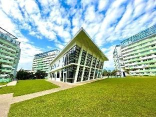Yhey Suite by Centauri Suites Vacation rental in Quezon City