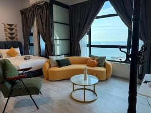 TF Sunset Ocean View Homestay - Jesselton Quay Apartment in Kota Kinabalu