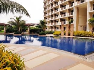 Casa Andres-Resort Style Condo nr Airport/FastWIFI Apartment in Las Pinas