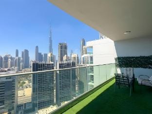 MH - 2BHK with Burj Khalifa view - REF2503 Vacation rental in Dubai