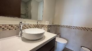 MH - 2 BHK Canal View Near Dubai Mall - REF2516 Vacation rental in Dubai