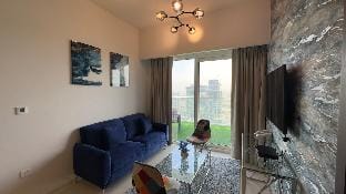 MH - 2 Bedroom Near Dubai Mall - REVA - REF704 Vacation rental in Dubai
