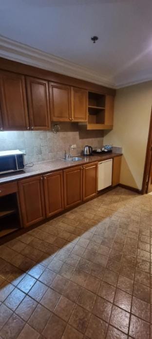 Private 2 Bedroom Suite @ Manor Camp John Hay   Apartment in Baguio