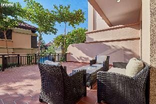 bnbmehomes  Apt in Palm w/ spacious patio- G13 Apartment in Dubai
