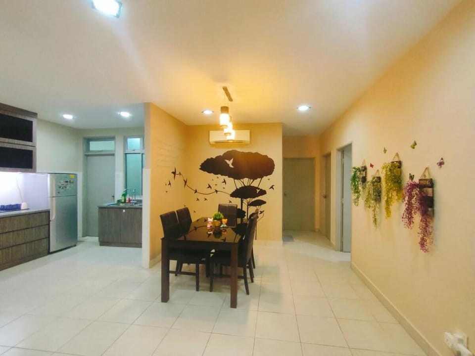 D08-Staycation w Massage Chair &Walk to AEON, Ikea Apartment in Johor Bahru