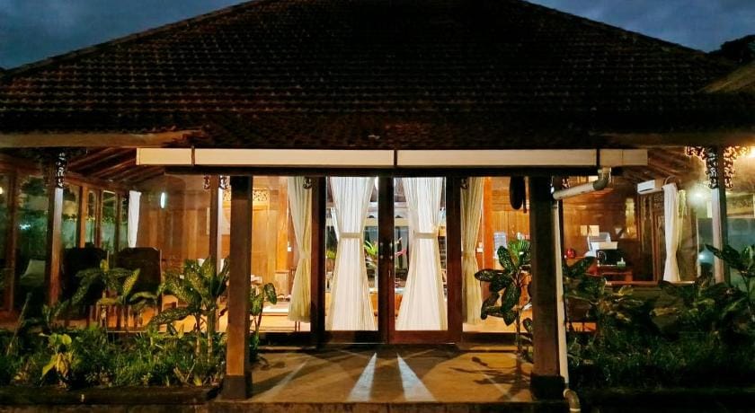 Malathi Green View House with Shared Pool Villa in Ubud