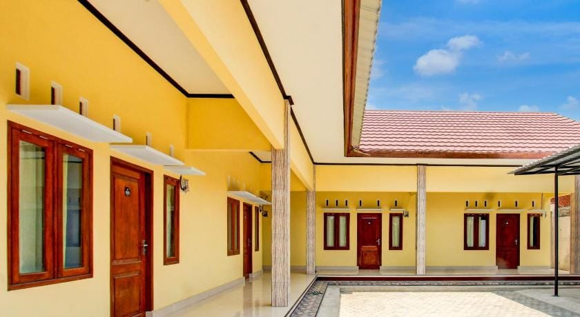 OYO Life 93255 Kosan Teratai Jaya Hotel in West Nusa Tenggara, Indonesia