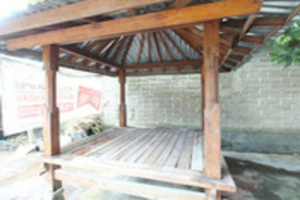 OYO Life 93284 Kos Cendana Raya Hotel in West Nusa Tenggara, Indonesia