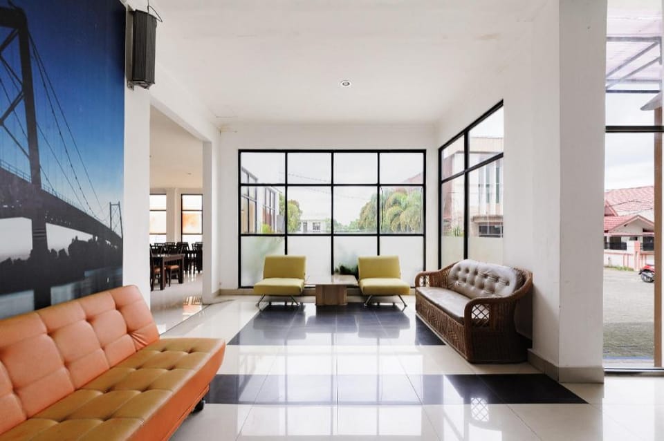 Urbanview Hotel Syariah Ratu Elok Banjarbaru by RedDoorz Hotel in Indonesia