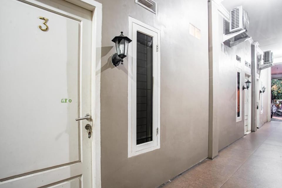 Hotel O Almahyra Guest House Syariah Hotel in Indonesia