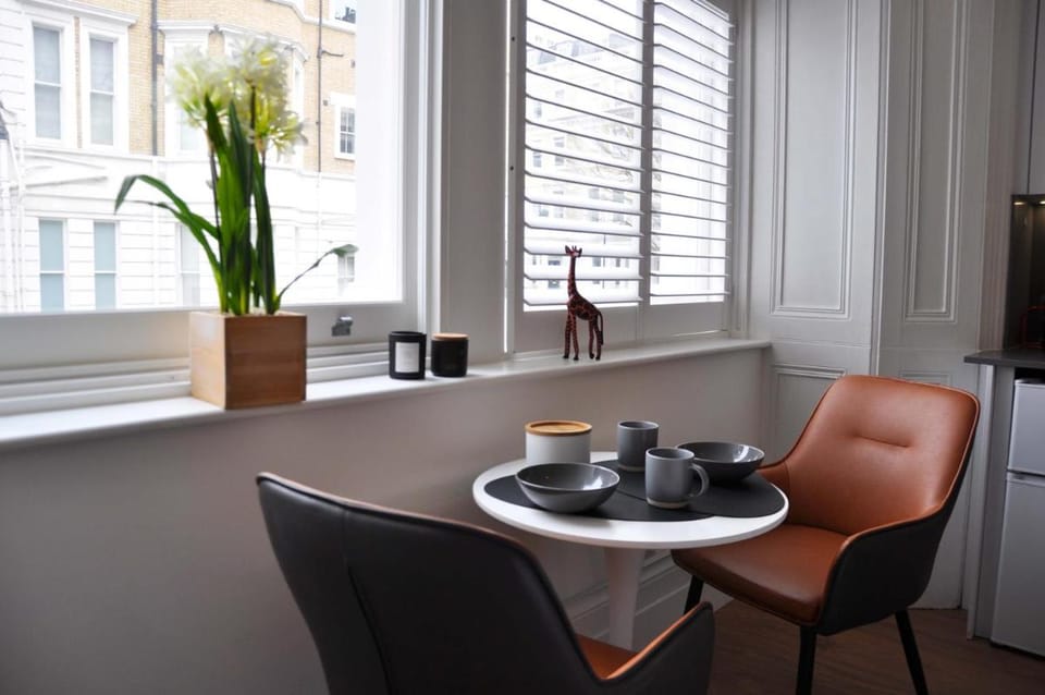 Kensington Studios Apartment in City of Westminster