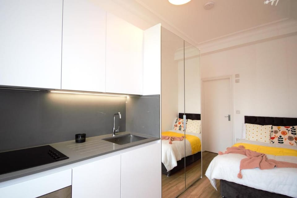 Kensington Studios Apartment in City of Westminster