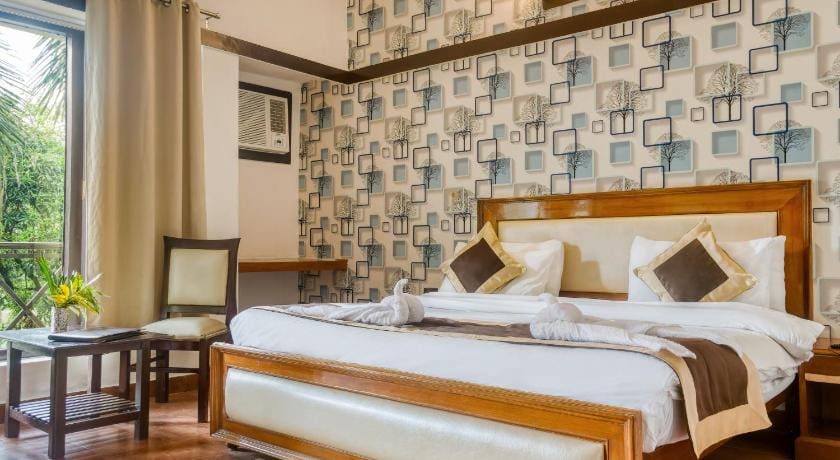 Maya The Forest Resort Hotel in Uttarakhand