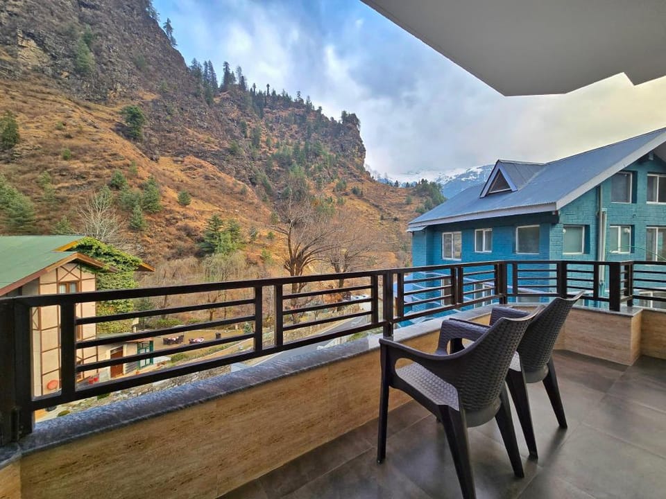 Solang Snow Heaven l Close to Solang Snow Point Hotel in Himachal Pradesh