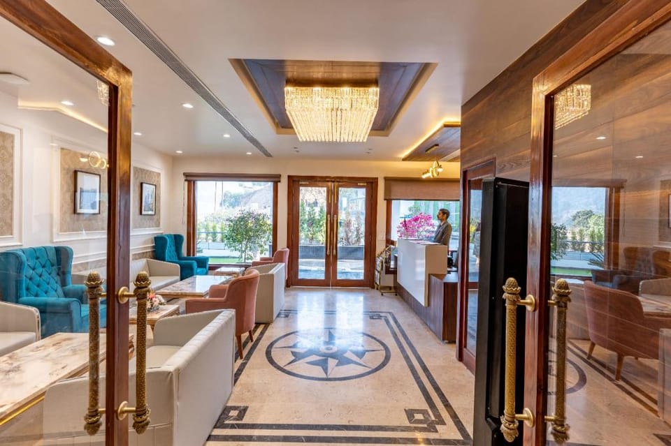Regenta Place Morni Hills Panchkula Hotel in Himachal Pradesh
