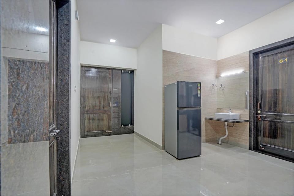 HOTEL O AMR GRAND Govindpuri Junction Hotel in Nepal