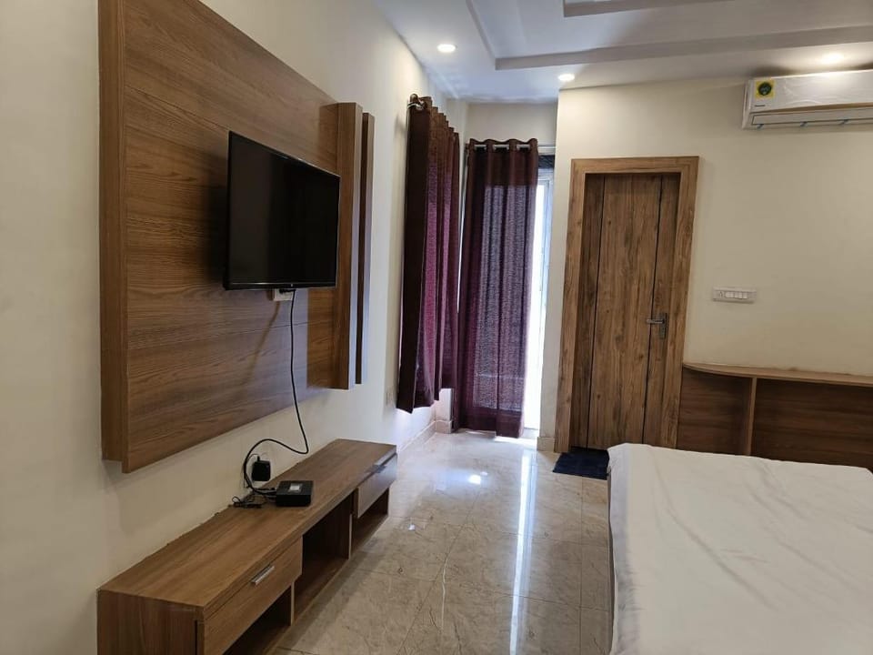 Hotel Green Galaxy Jhansi Hotel in Uttar Pradesh