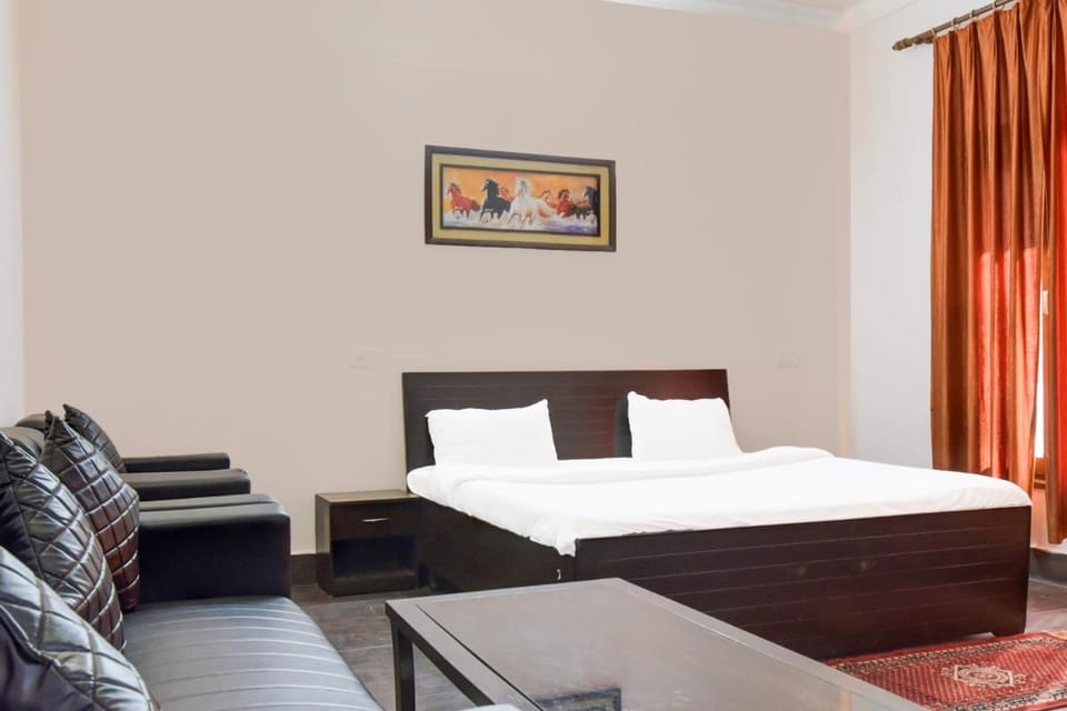 Hotel O Homewood Suites And Guest House Hotel in India