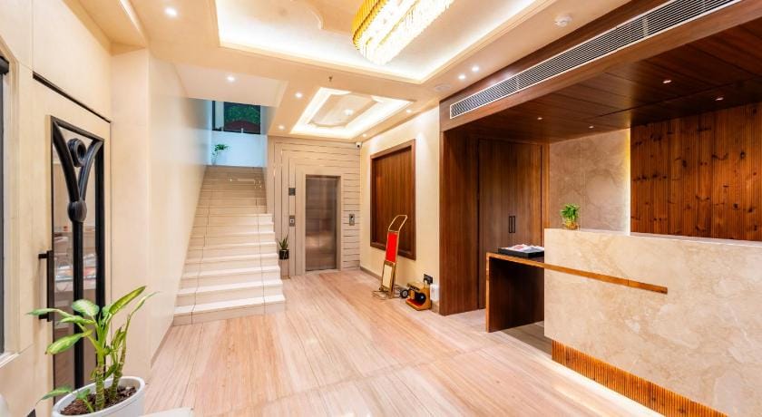 Playsales Scarlet Hotel in India