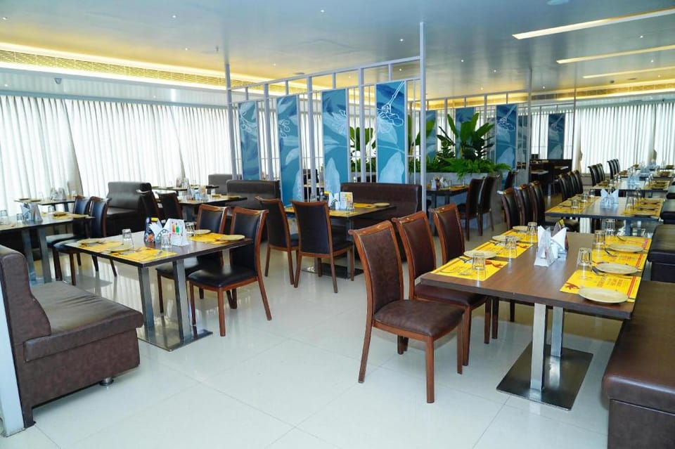 Hotel Kinara Grand Hyderabad Telangana Hotel in Hyderabad