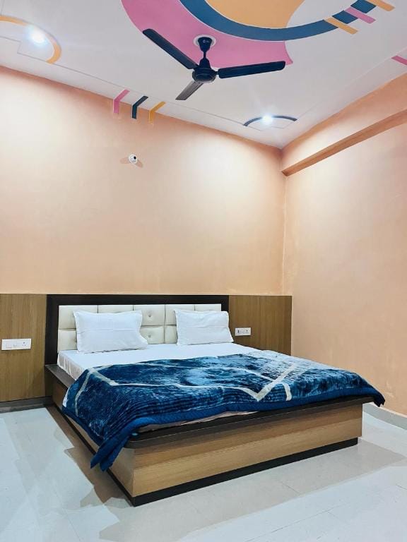 New Raghukul lounge Hotel in Nepal
