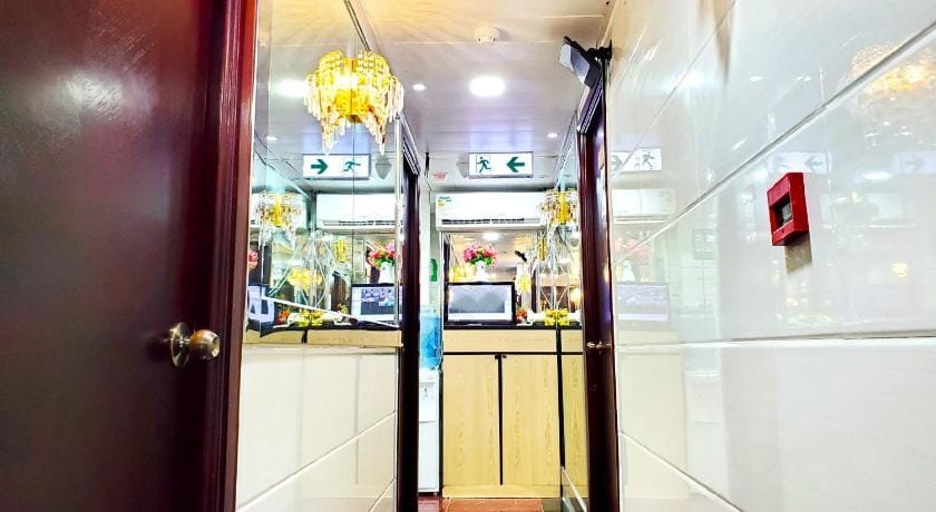 International Metro Guest House Bed and Breakfast in Hong Kong