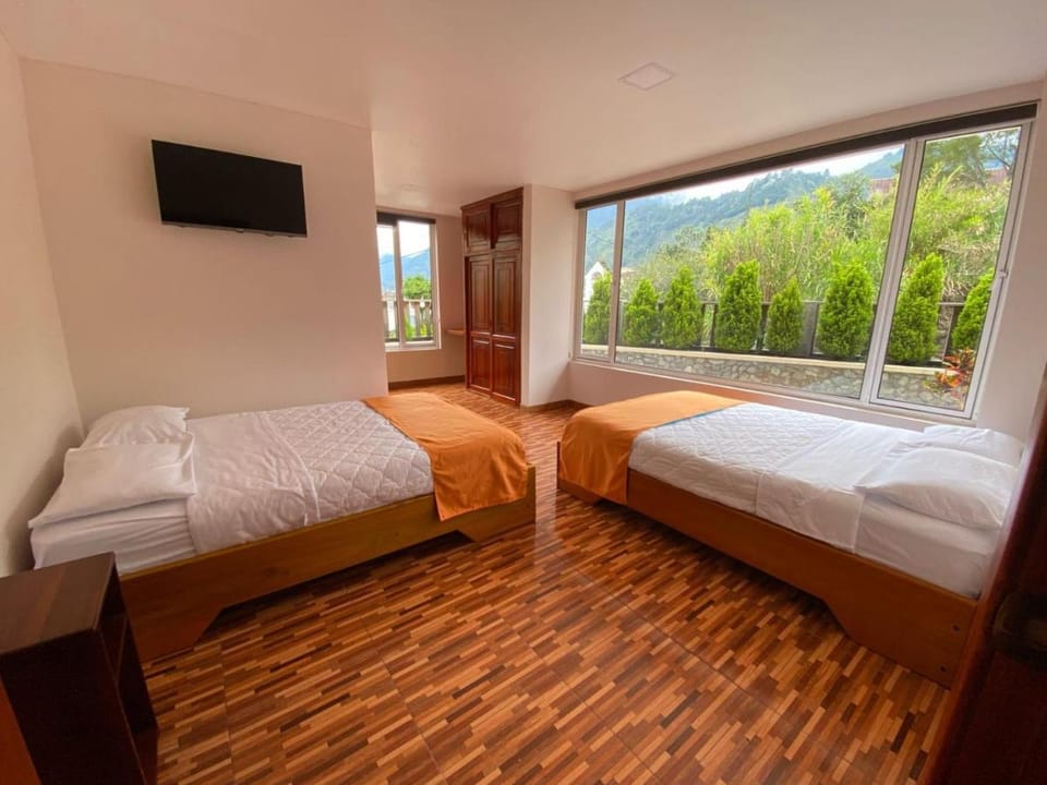 Hotel Shannon 360 Hotel in Banos