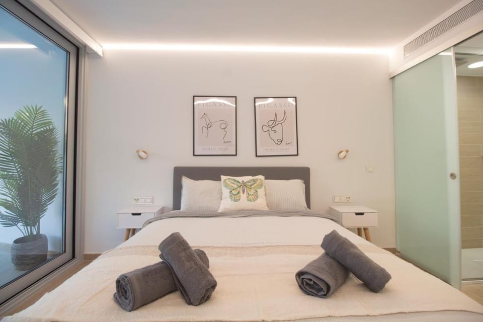 Sea View Apartment Near The Beach Apartment in Fuengirola