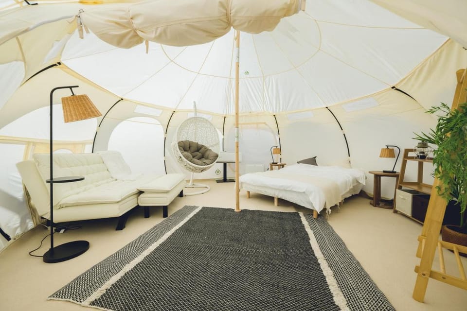 Yagaji Beach(屋我地ビーチ) Luxury tent in Okinawa Prefecture