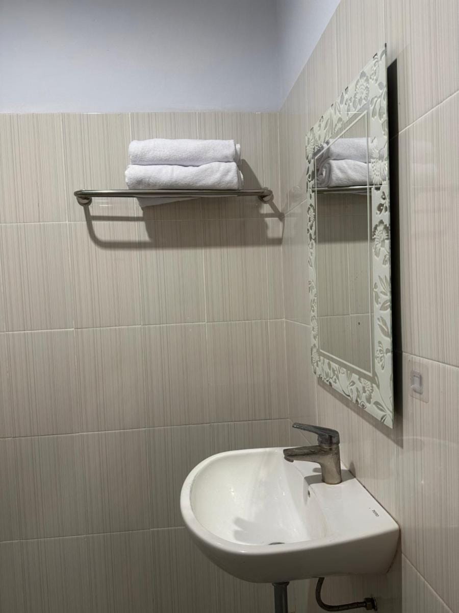 New Mekar Jaya Hotel Bed and Breakfast in Kuta