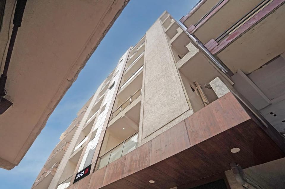 Hotel O Noida Stays Hotel in Noida