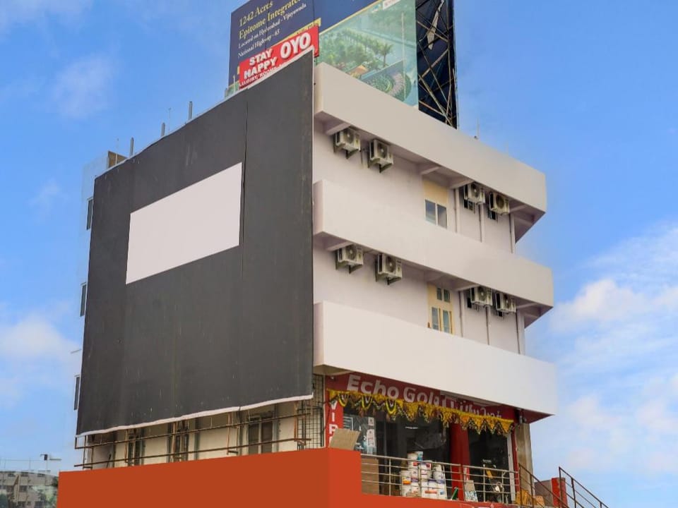 Hotel O by OYO Stay Happy Hotel in Hyderabad