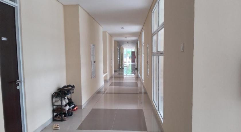 OYO Life 93399 Kos Batulayar Hotel in Batu Layar