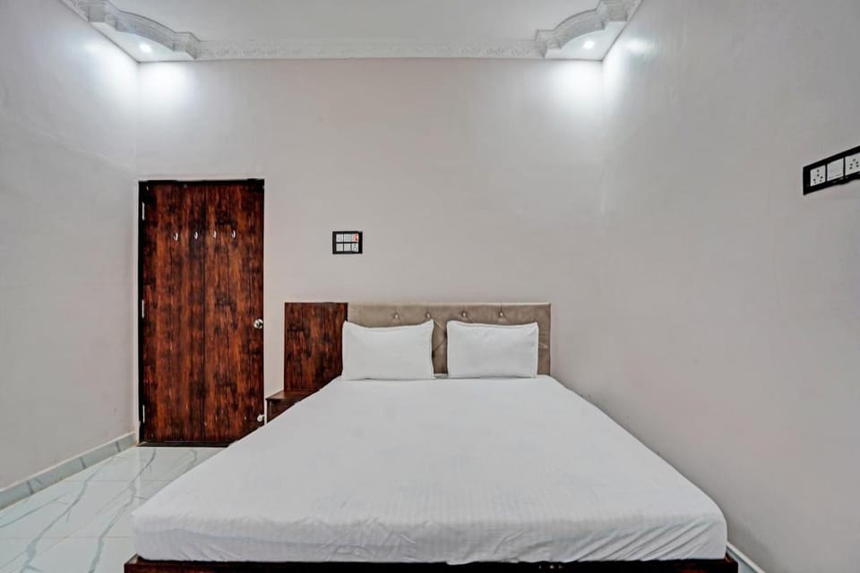 Hotel O Yuvraj Apartment in India