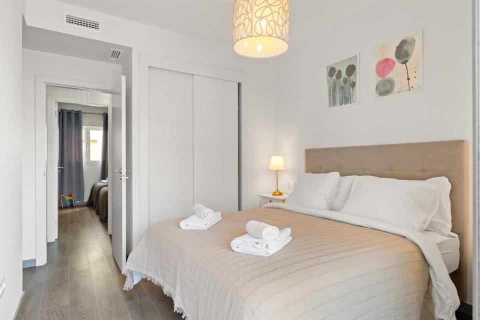Estepona Garden apt by Costarentals - Ref M9 Apartment in Estepona