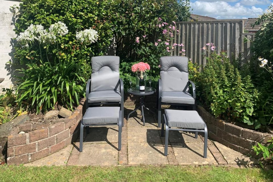 Kittiwake - Short Walk to Beach and Village Vacation rental in Saundersfoot