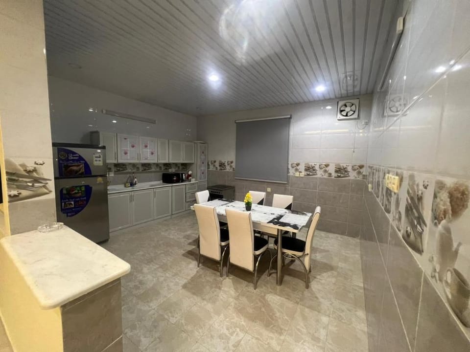 شقه فاخرة ثلاث غرف نوم وصاله Apartment in Makkah Province
