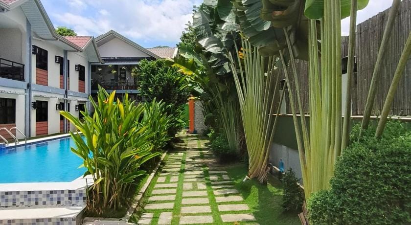 Duran Pool & Guesthouse Hotel in Ilocos Region