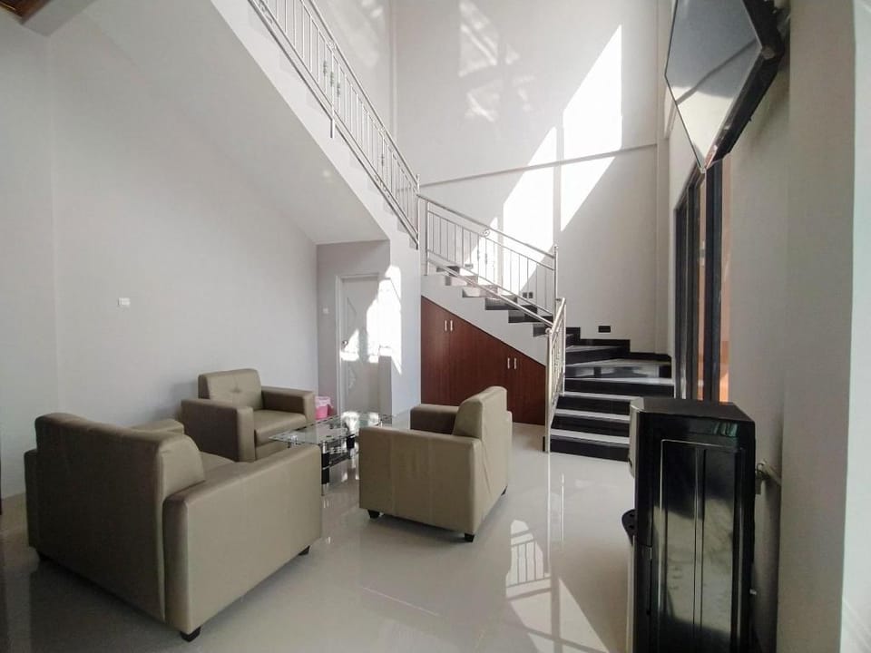 RedDoorz Syariah near Alun Alun Tegal 2 Hotel in Indonesia
